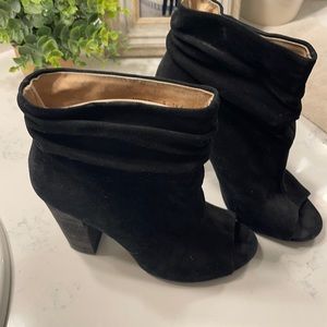 Kristin Cavallar Chinese Laundry Black Booties